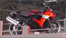 ヤマハ発動機様ご協力 バイク展示